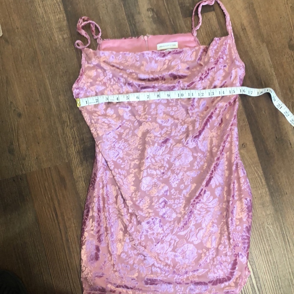 Urban Outfitters velour pink tank top - Picture 8 of 8